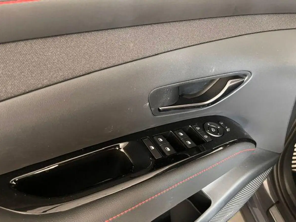 Hyundai Tucson nuova a Verbano Cusio Ossola (17)