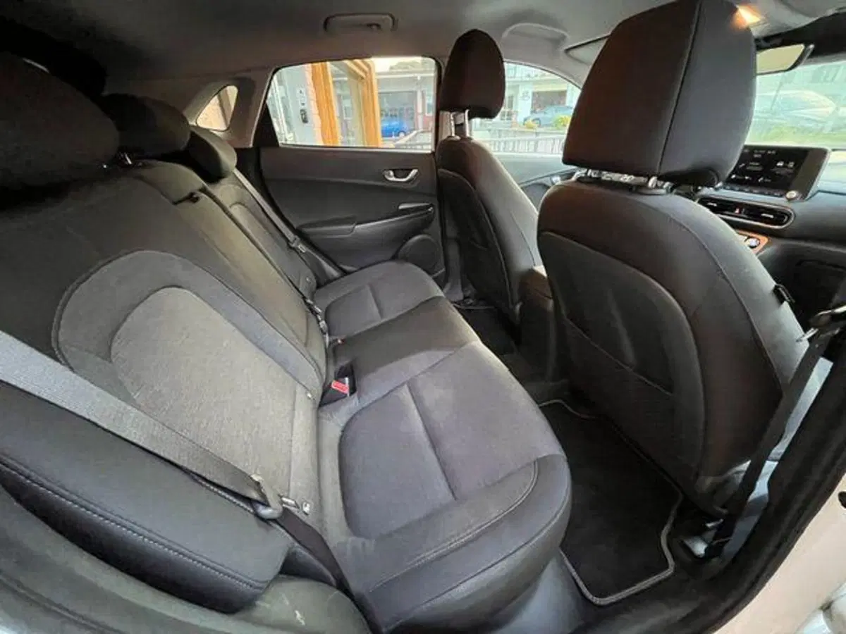 Hyundai Kona usata a Verbano Cusio Ossola (17)
