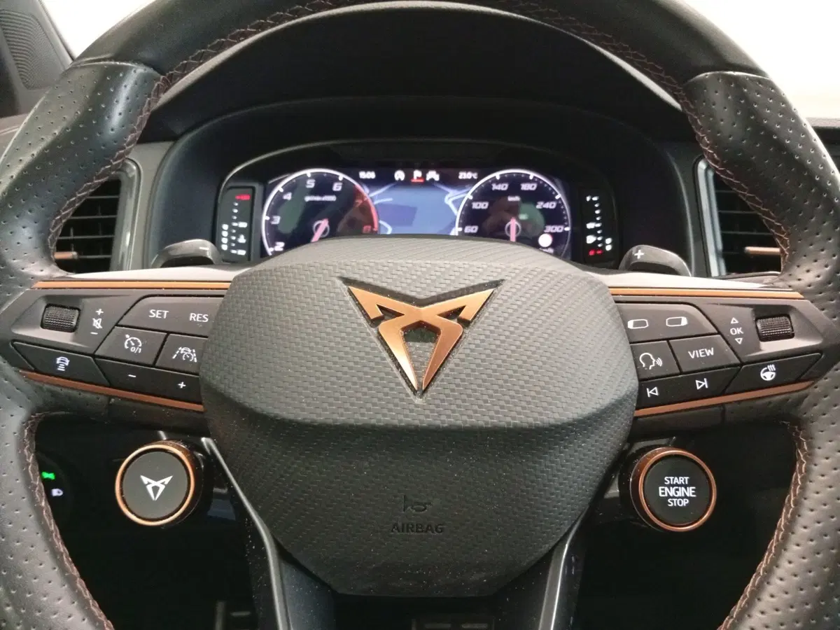 Cupra Ateca usata a Varese (16)