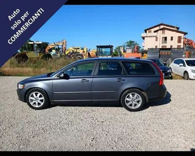 Volvo V50 1.6 D DRIVe cat Start/Stop POLAR del 2010 usata a Ravenna