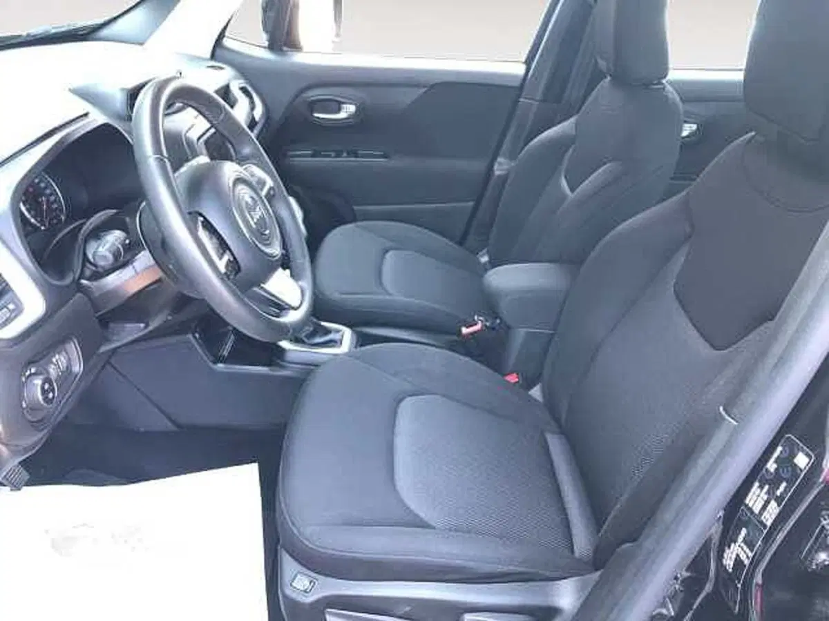 Jeep Renegade usata a Treviso (11)