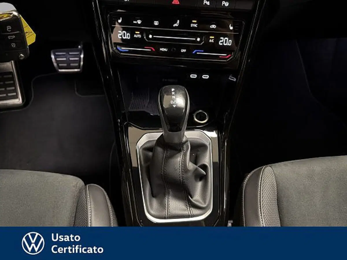 Volkswagen T-Roc usata a Vicenza (11)