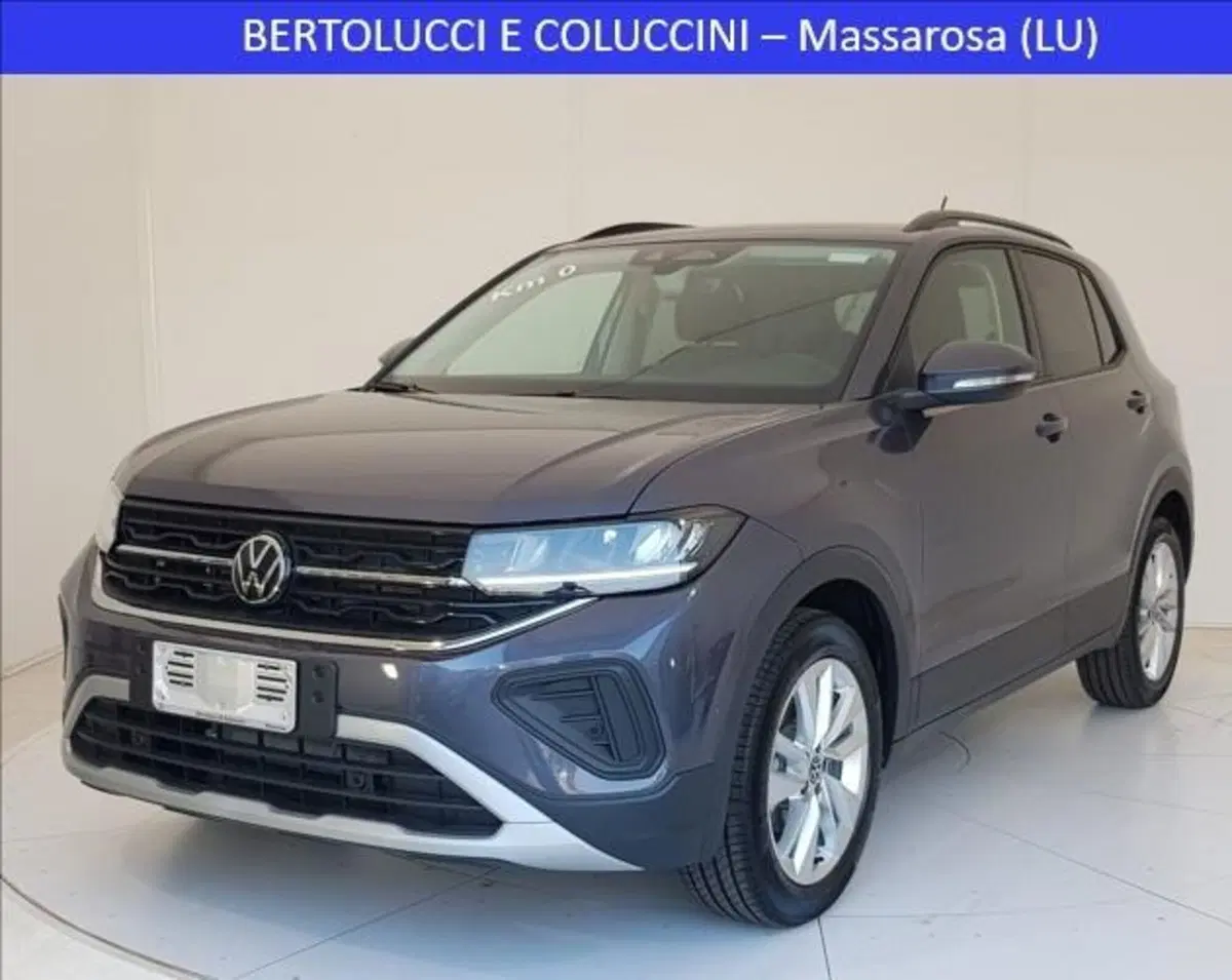 Volkswagen T-Cross nuova a Lucca