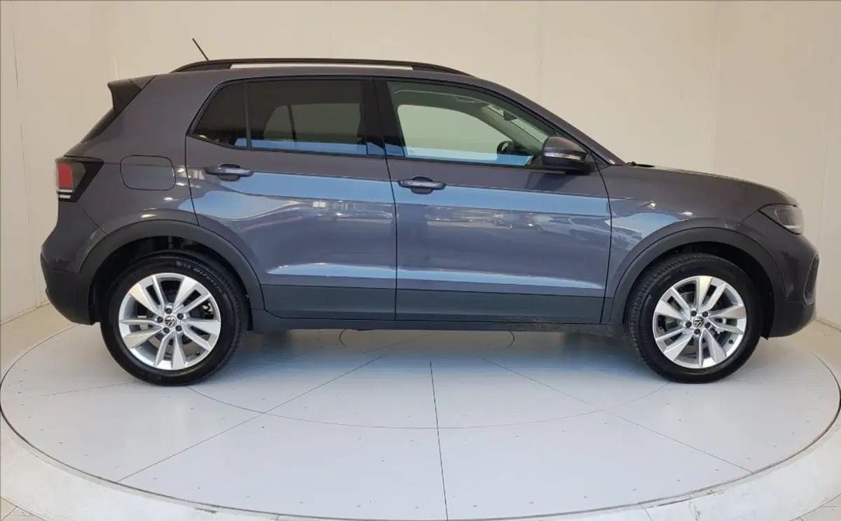 Volkswagen T-Cross nuova a Lucca (7)