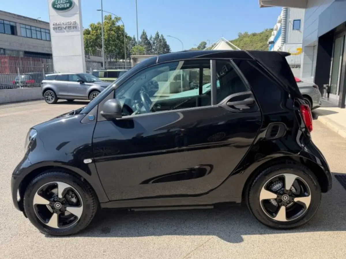 smart Fortwo Cabrio usata a Potenza (5)