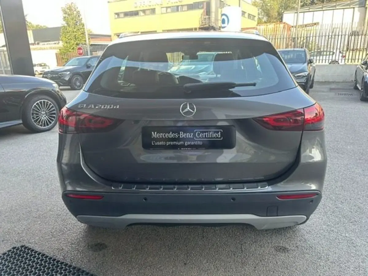 Mercedes-Benz GLA SUV usata a Potenza (4)