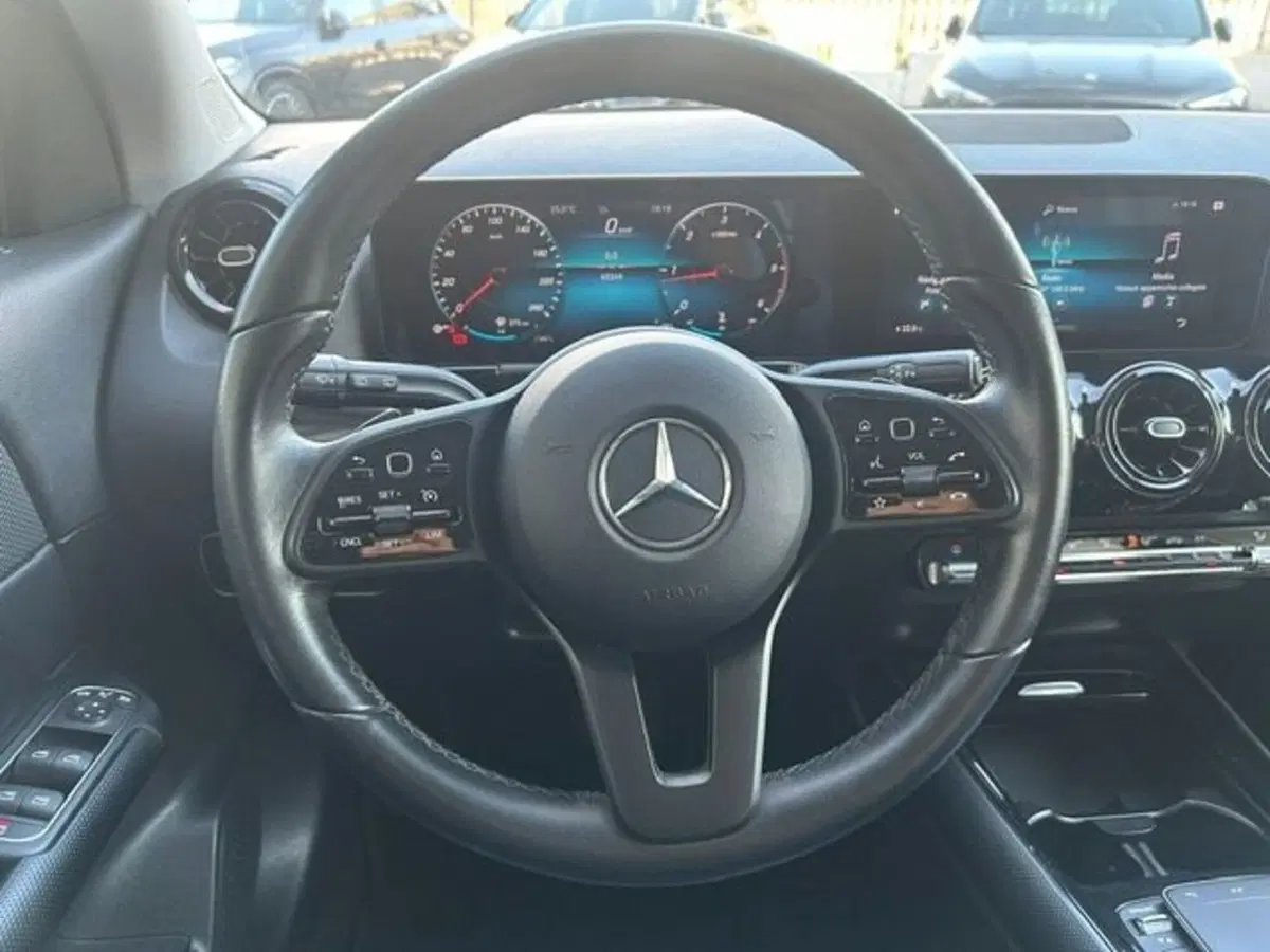 Mercedes-Benz GLA SUV usata a Potenza (7)