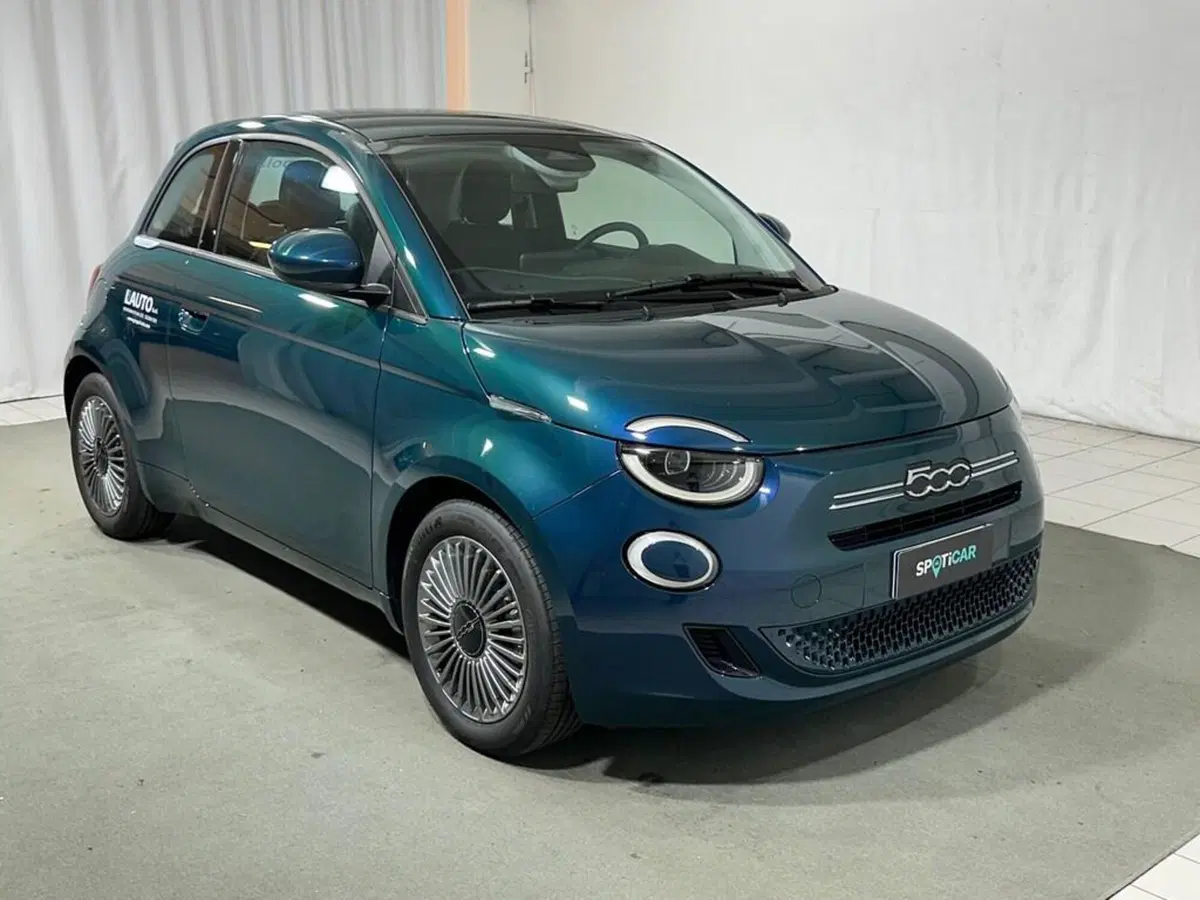 Fiat 500 nuova a Sondrio (7)