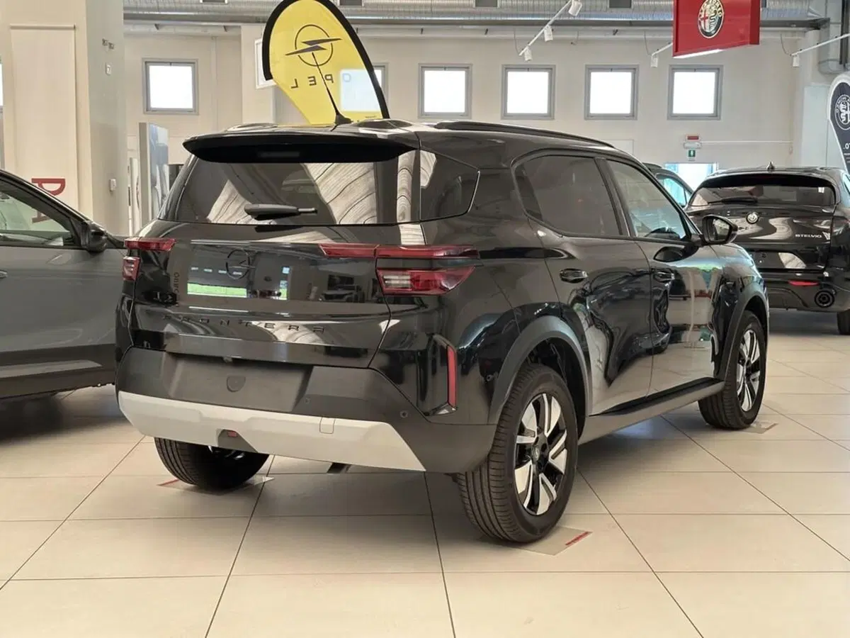 Opel Frontera nuova a Sondrio (5)