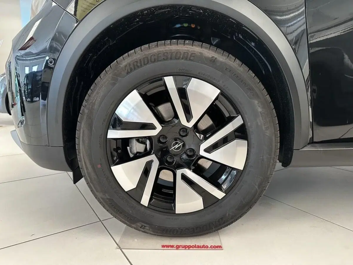 Opel Frontera nuova a Sondrio (9)