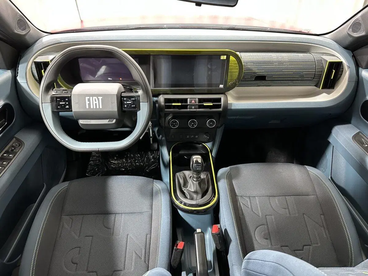 Fiat Grande Panda nuova a Sondrio (12)