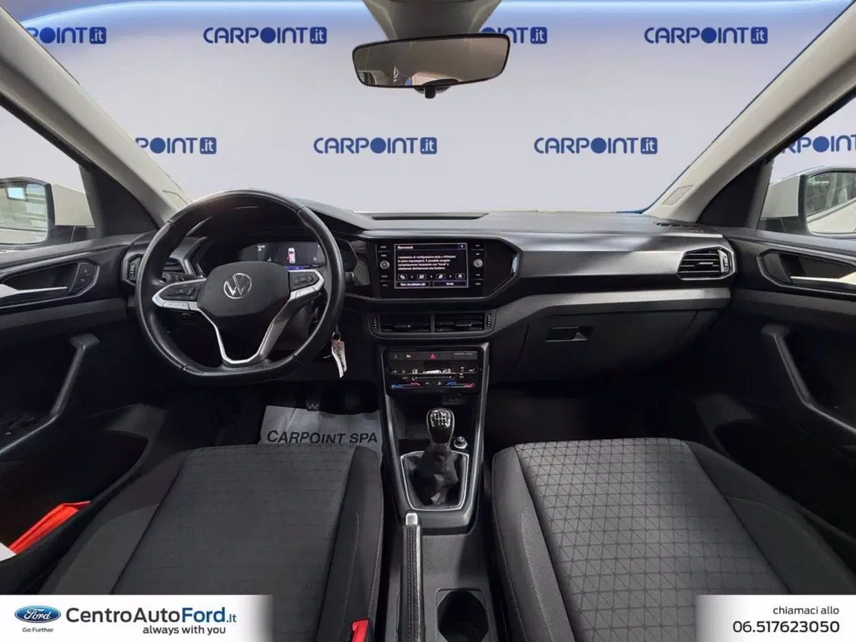 Volkswagen T-Cross usata a Roma (10)