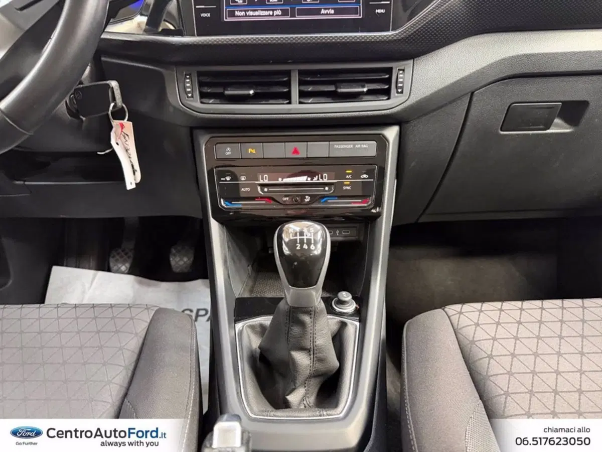 Volkswagen T-Cross usata a Roma (11)
