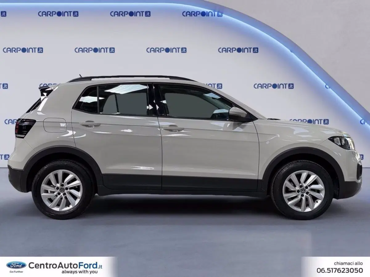 Volkswagen T-Cross usata a Roma (6)