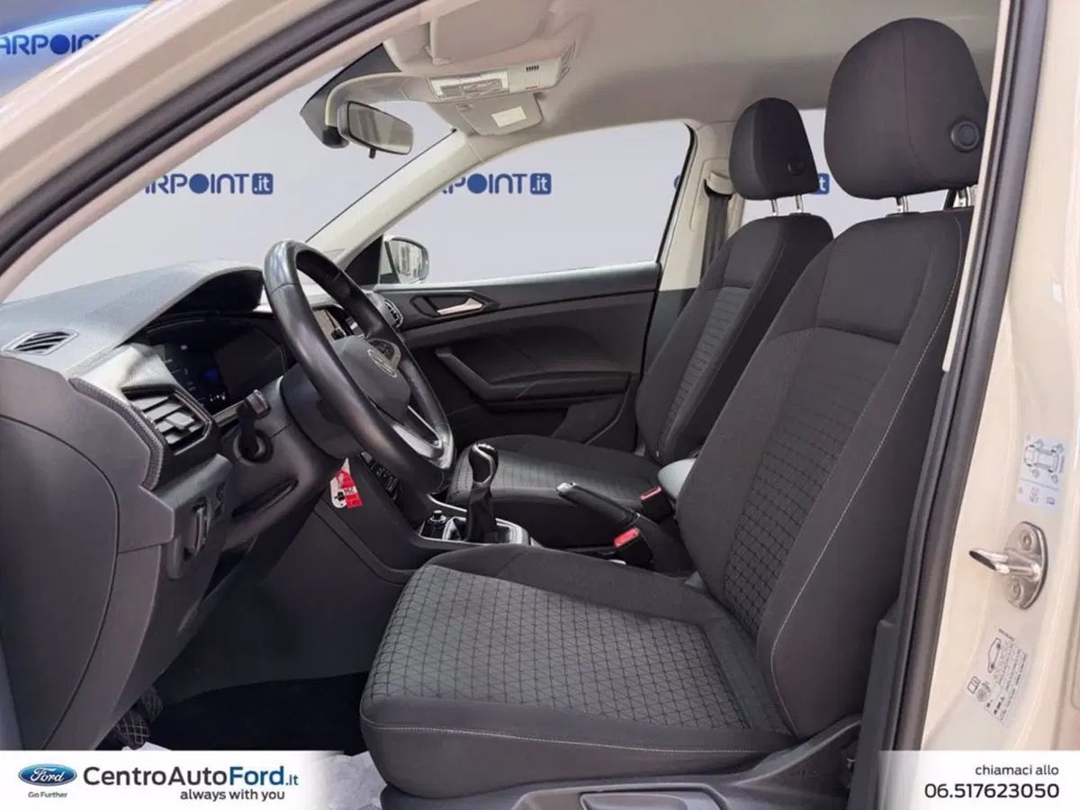 Volkswagen T-Cross usata a Roma (9)