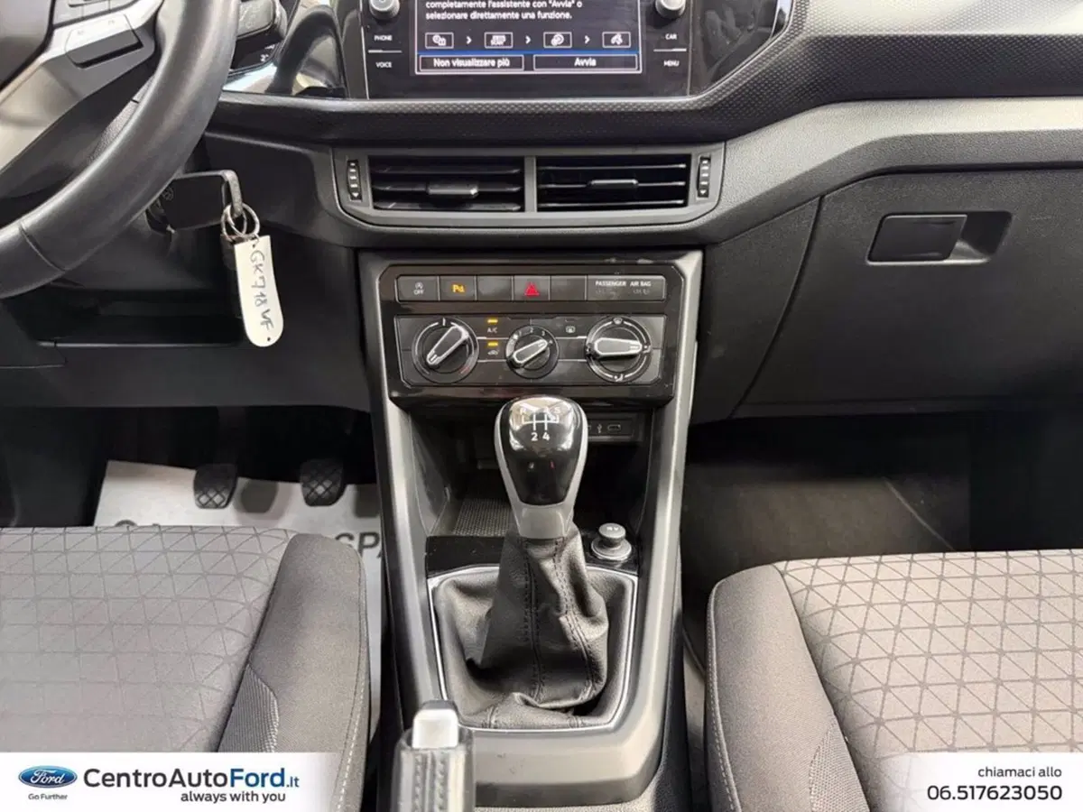 Volkswagen T-Cross usata a Roma (11)
