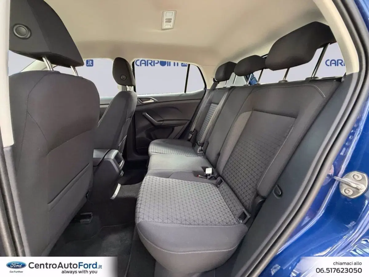 Volkswagen T-Cross usata a Roma (13)