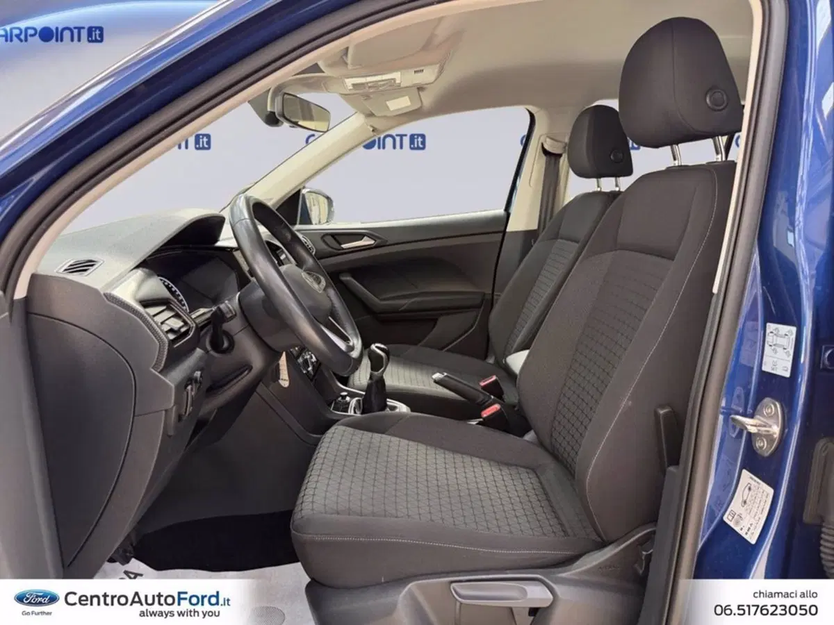 Volkswagen T-Cross usata a Roma (9)