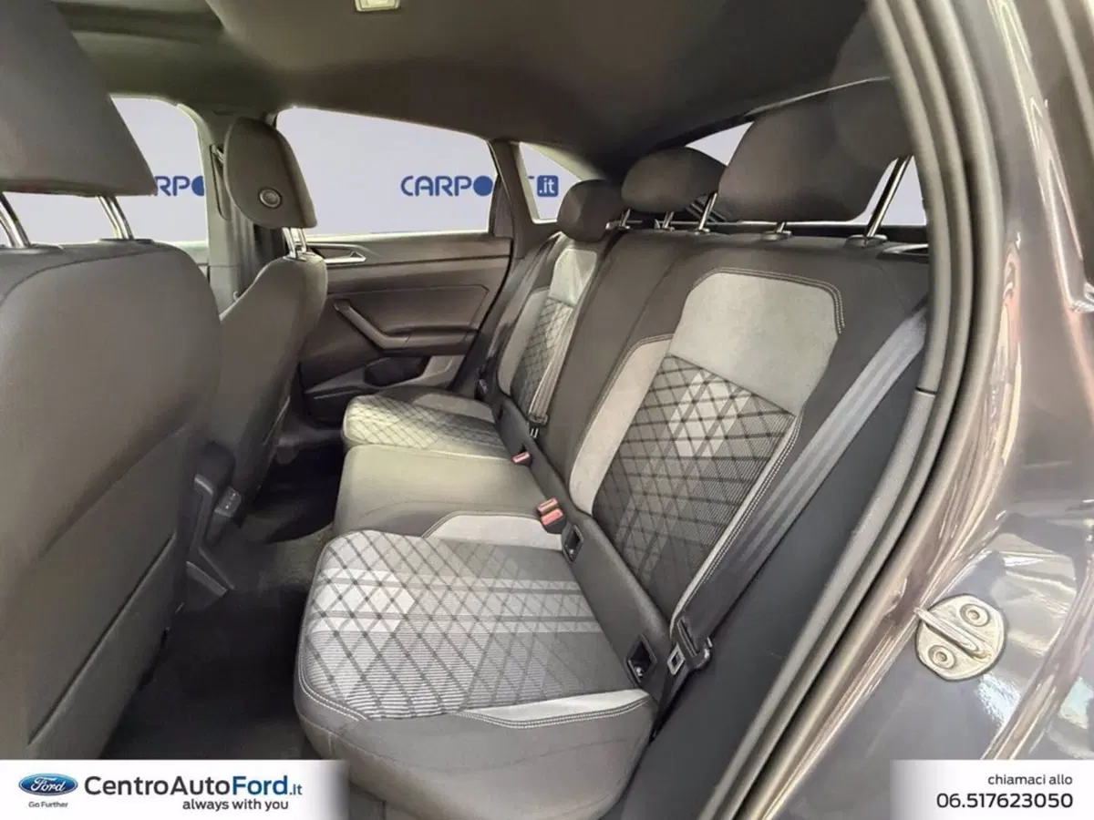 Volkswagen Taigo usata a Roma (13)