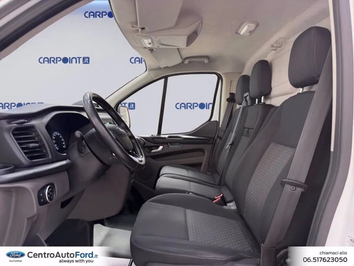 Ford Transit Custom Furgone usata a Roma (9)
