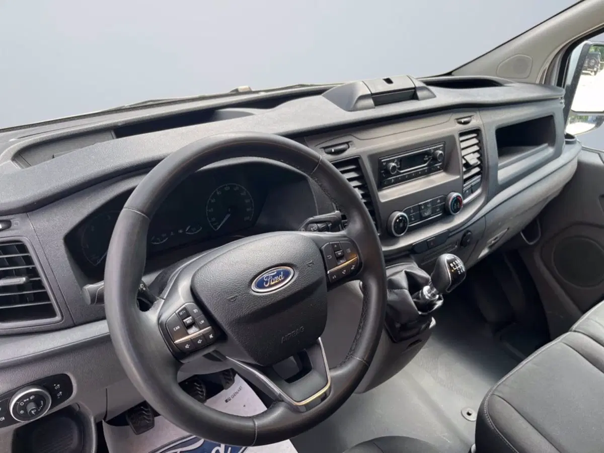 Ford Transit Custom Furgone usata a Milano (12)