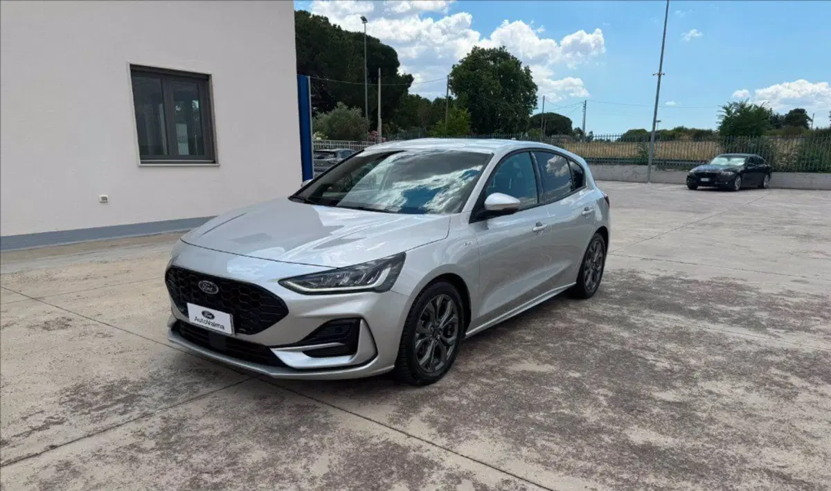 Ford Focus usata a Matera (2)
