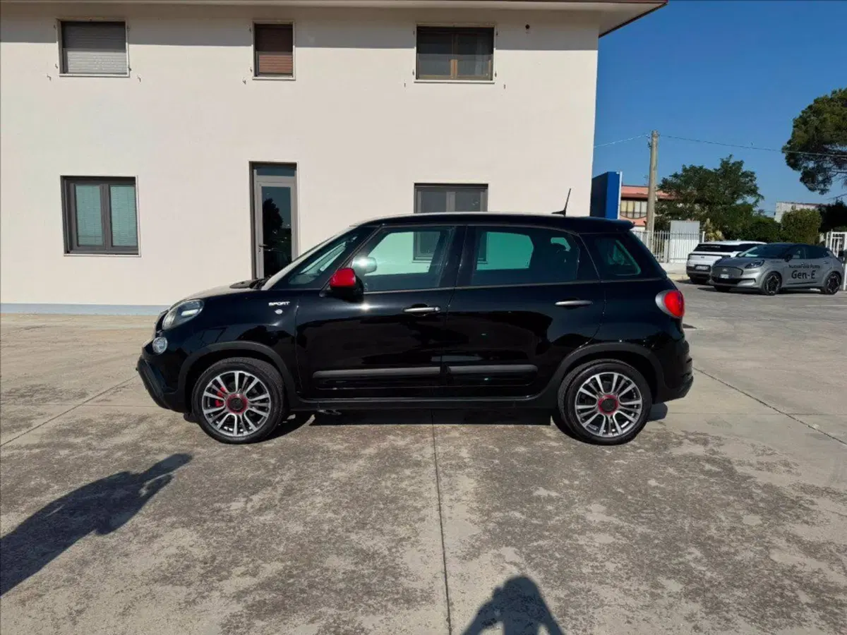 Fiat 500L usata a Matera (2)