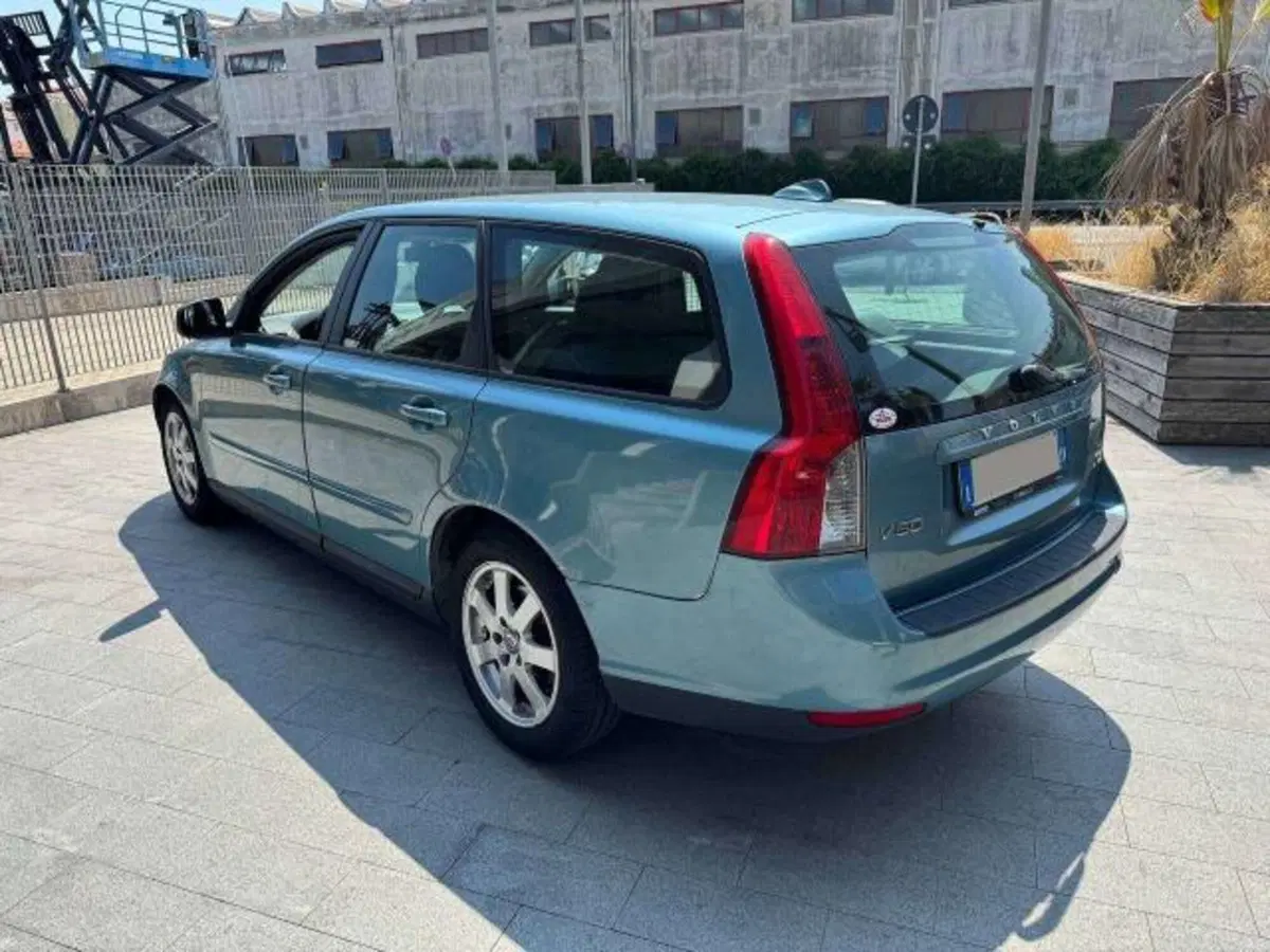 Volvo V50 usata a Savona (4)