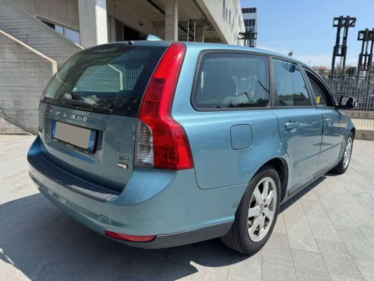 Volvo V50 usata a Savona (6)