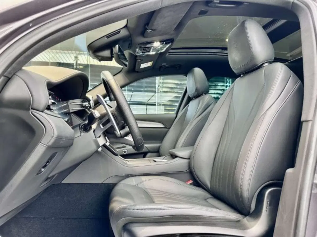 Maserati Grecale usata a Torino (10)