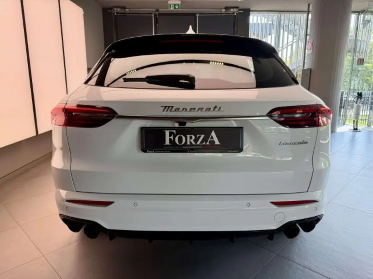 Maserati Grecale usata a Torino (7)
