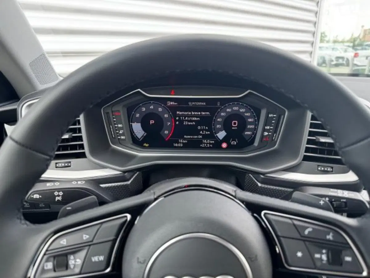 Audi A1 Sportback nuova a Treviso (5)