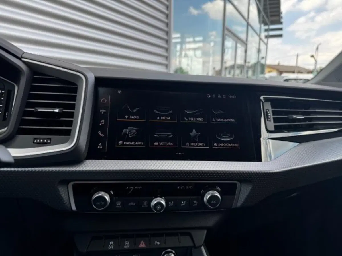 Audi A1 Sportback nuova a Treviso (6)