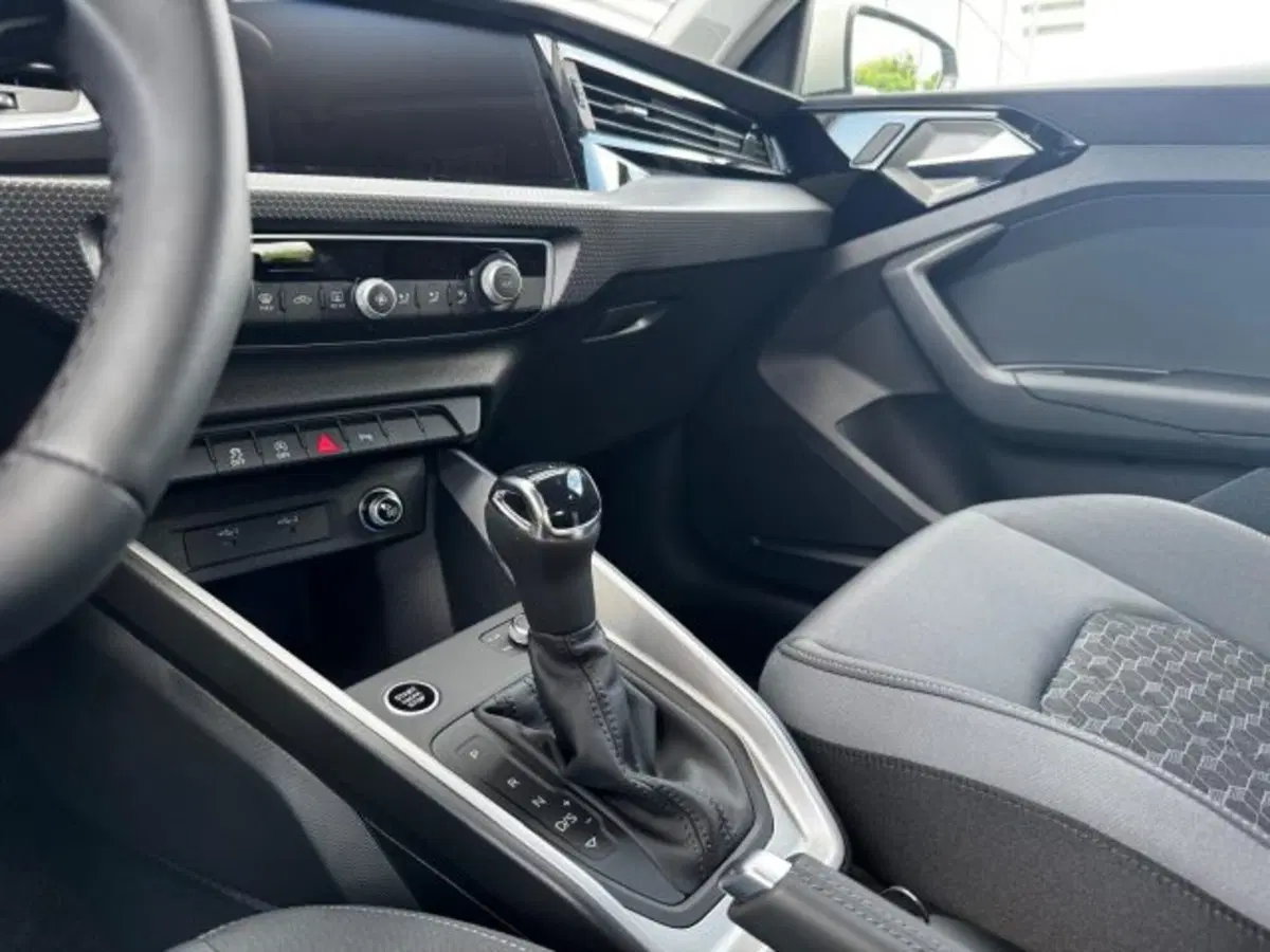 Audi A1 Sportback nuova a Treviso (8)
