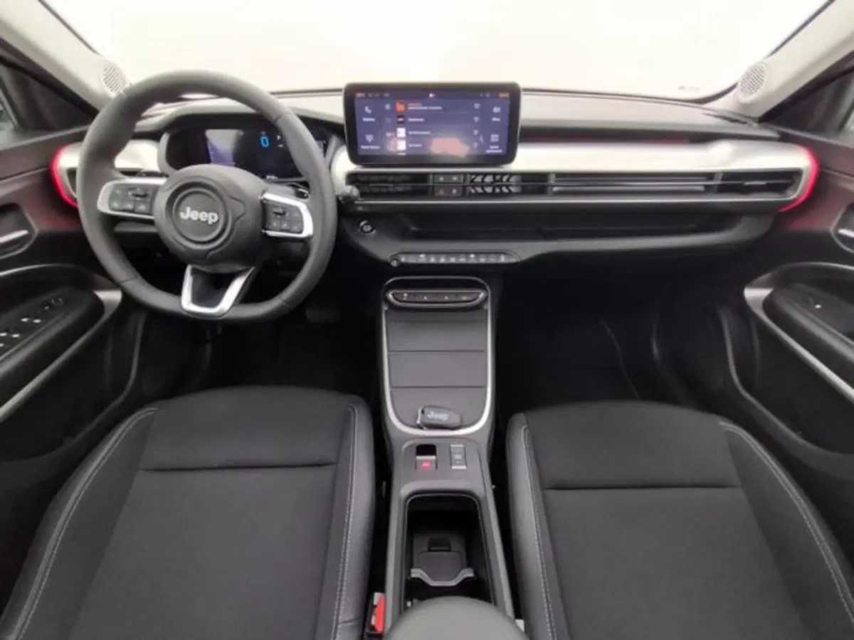 Jeep Avenger usata a Como (4)