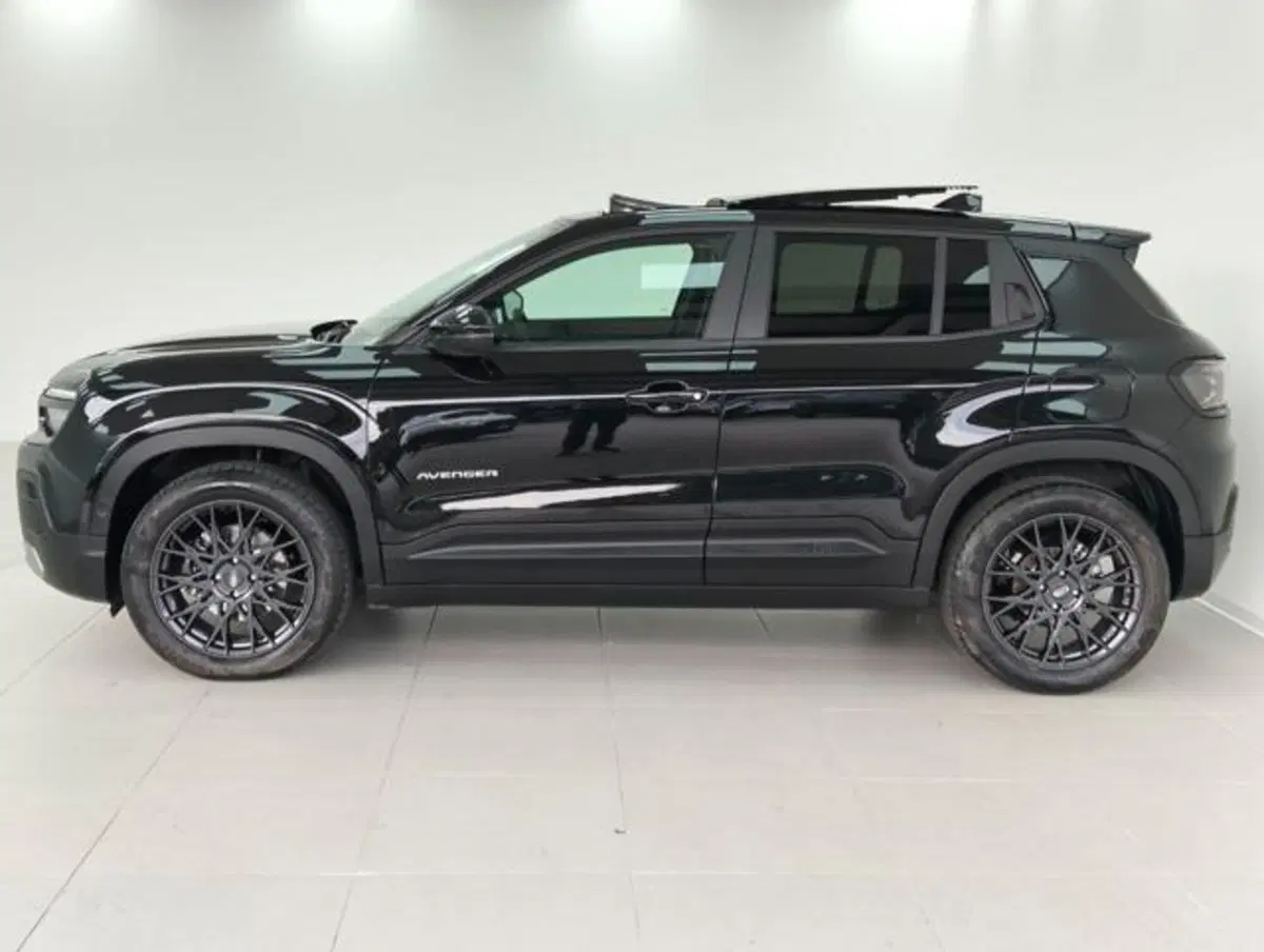 Jeep Avenger usata a Como (8)