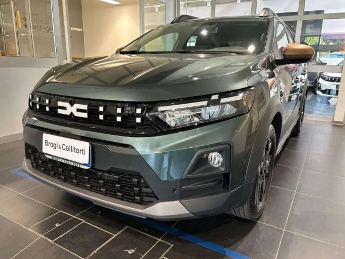 Dacia Sandero Stepway nuova a Firenze (3)