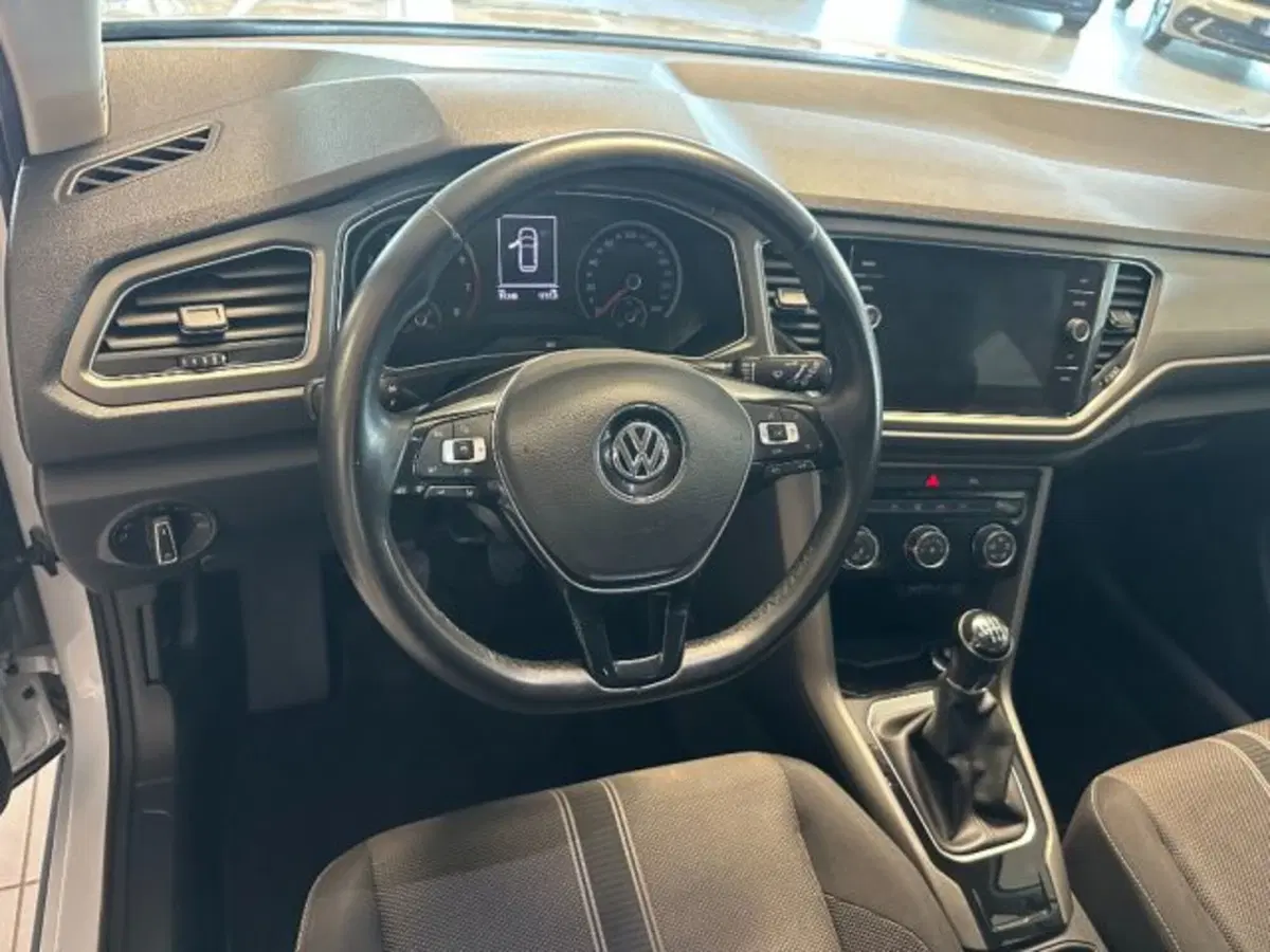 Volkswagen T-Roc usata a Cuneo (12)