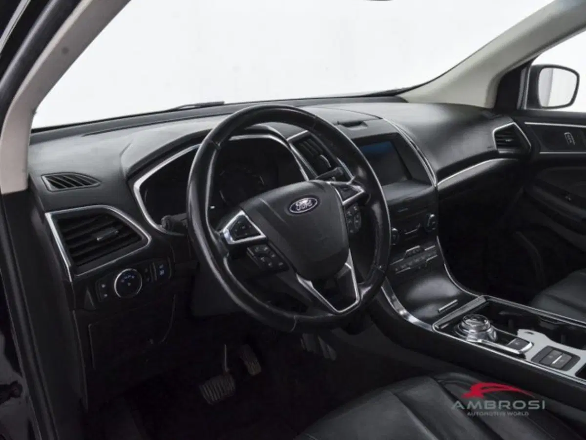 Ford Edge usata a Perugia (8)