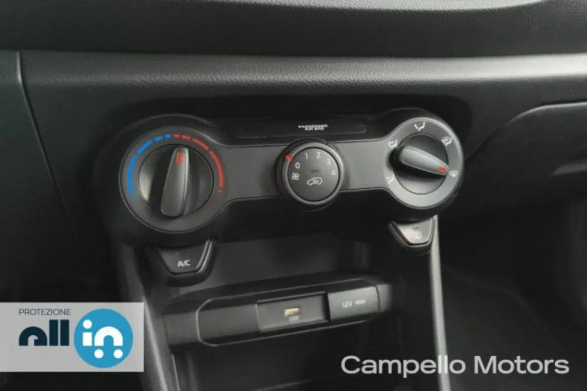 Kia Picanto usata a Venezia (12)
