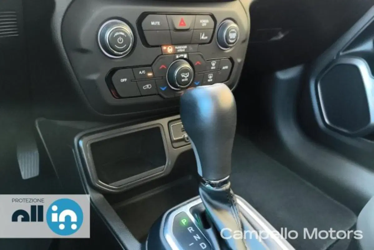 Jeep Renegade usata a Venezia (13)