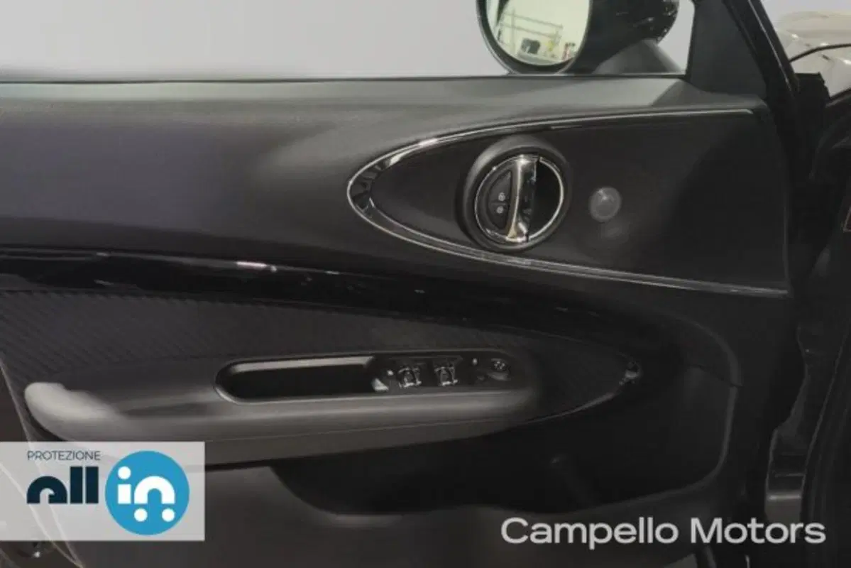 MINI Mini Clubman usata a Venezia (13)