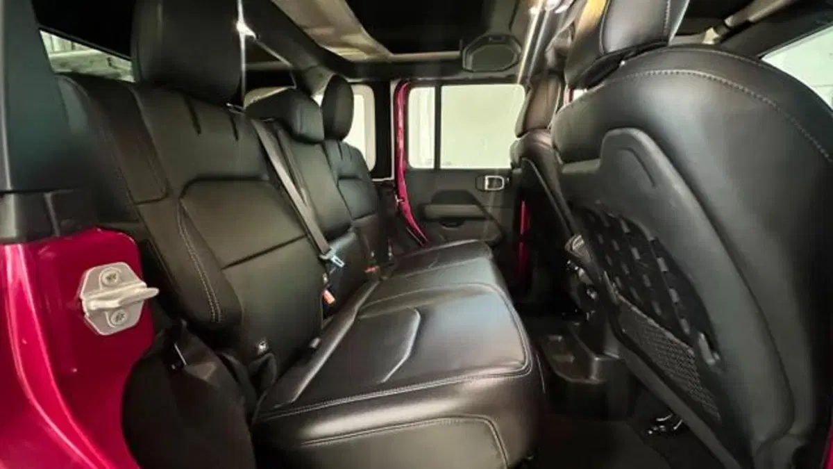 Jeep Wrangler Unlimited usata a Reggio Emilia (11)