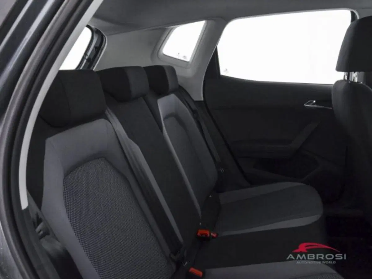 SEAT Arona usata a Perugia (11)