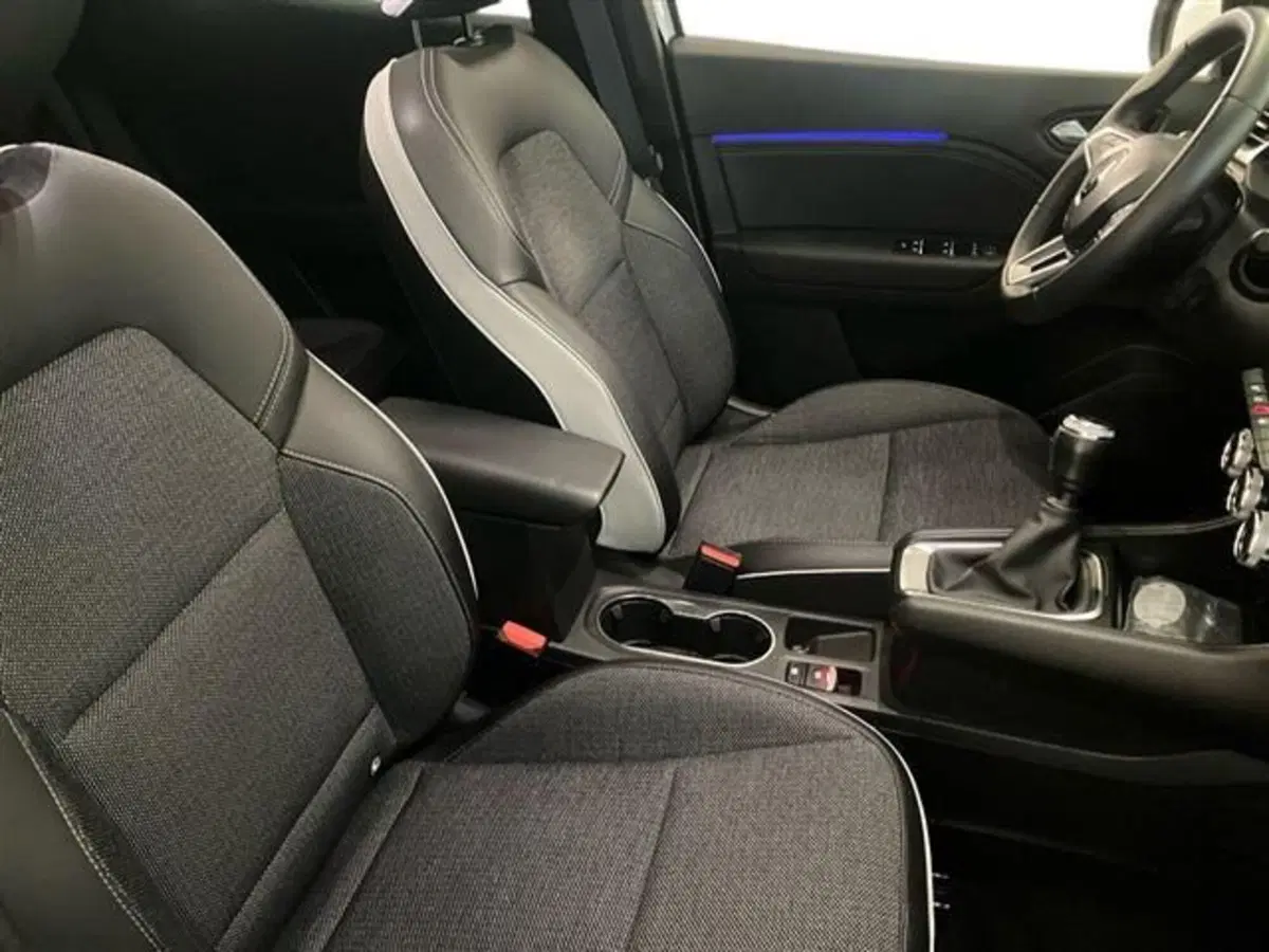 Renault Captur usata a Como (11)