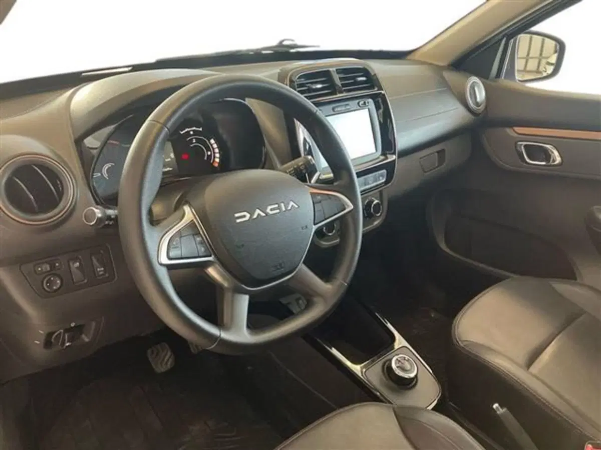 Dacia Spring usata a Como (9)