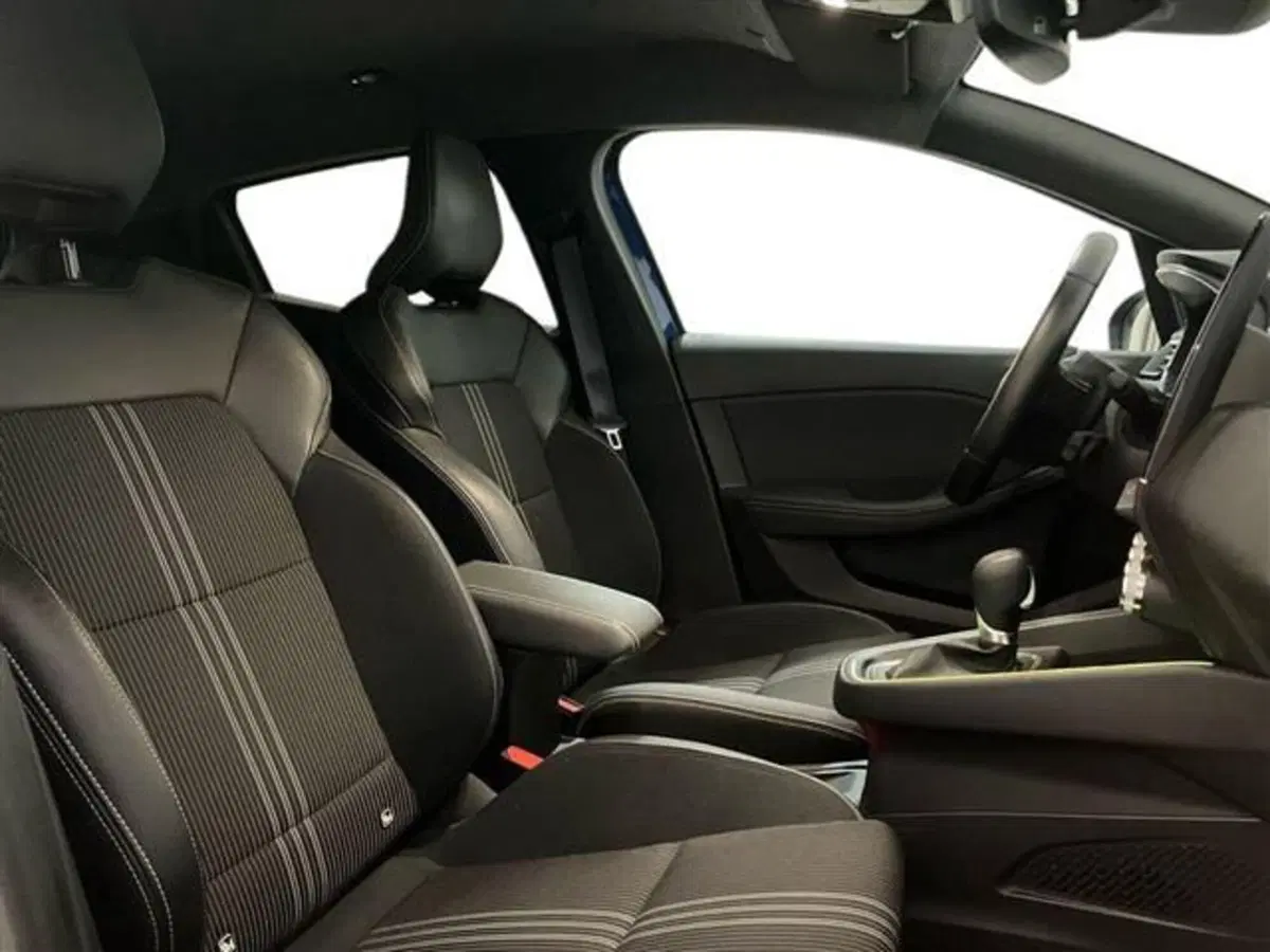 Renault Clio usata a Como (11)