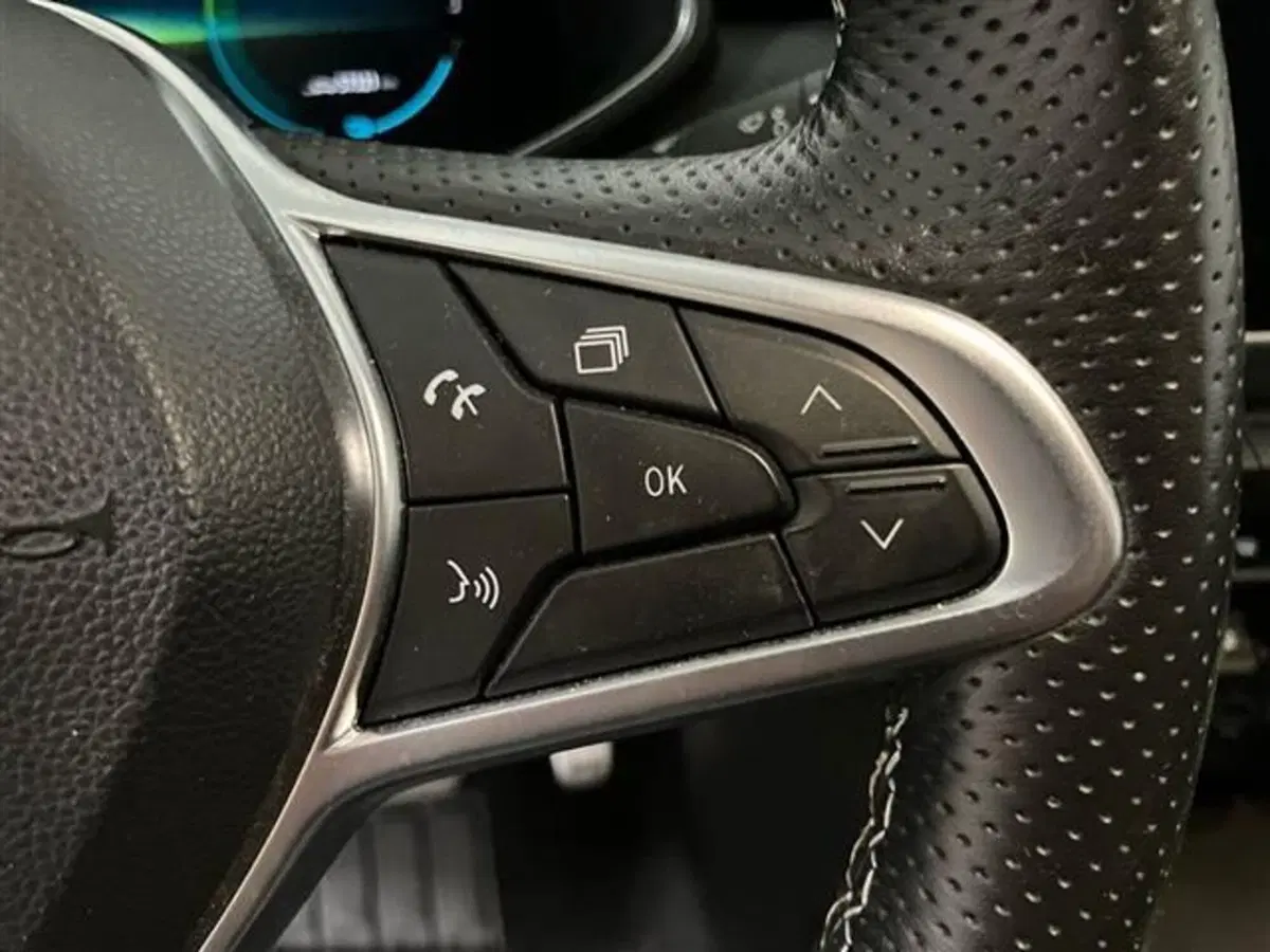 Renault Clio usata a Como (18)