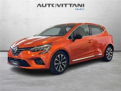 Renault Clio TCe 100 CV GPL 5 porte Intens del 2023 usata a Como