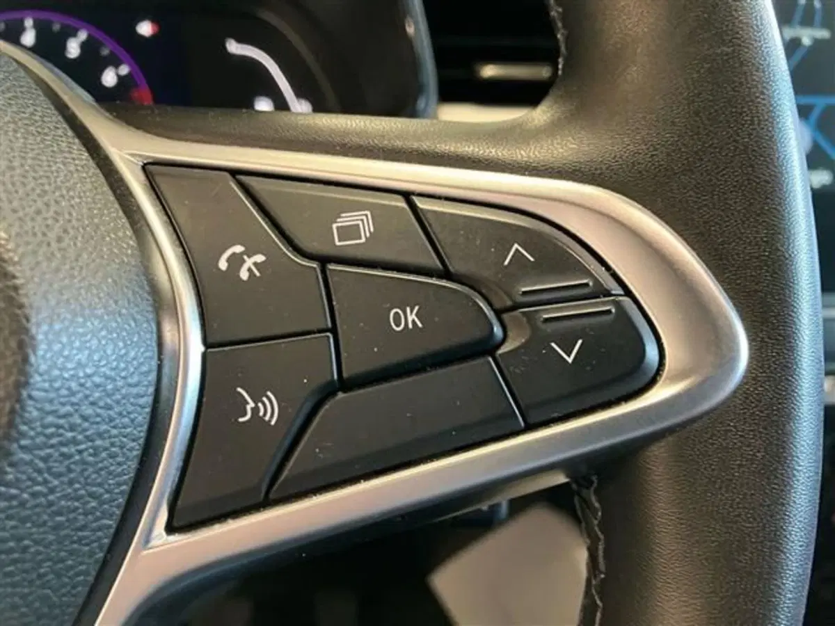 Renault Clio usata a Como (19)